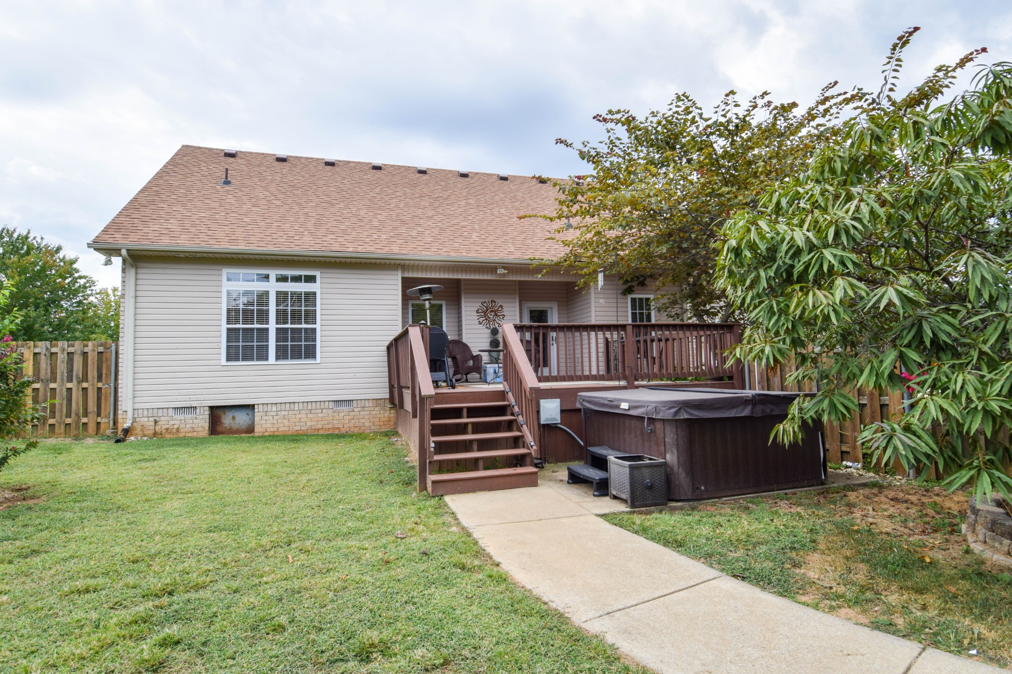 1003 Roland Court Cottontown TN 37048