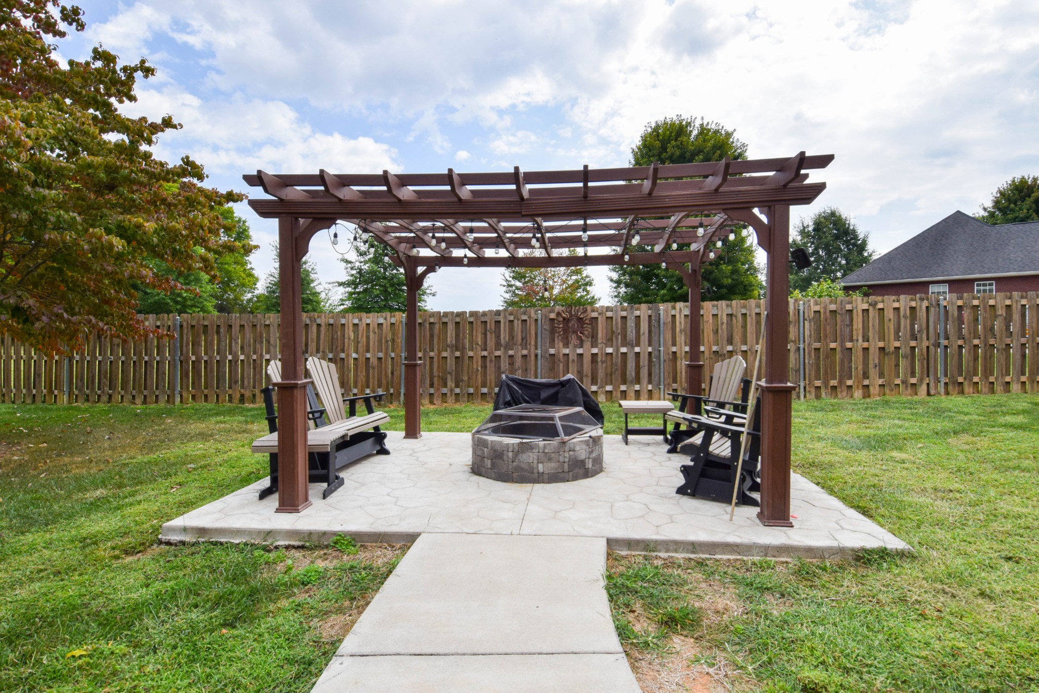 1003 Roland Court Cottontown TN 37048