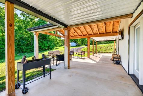 3485 Pinetree Circle Palmyra TN 37142