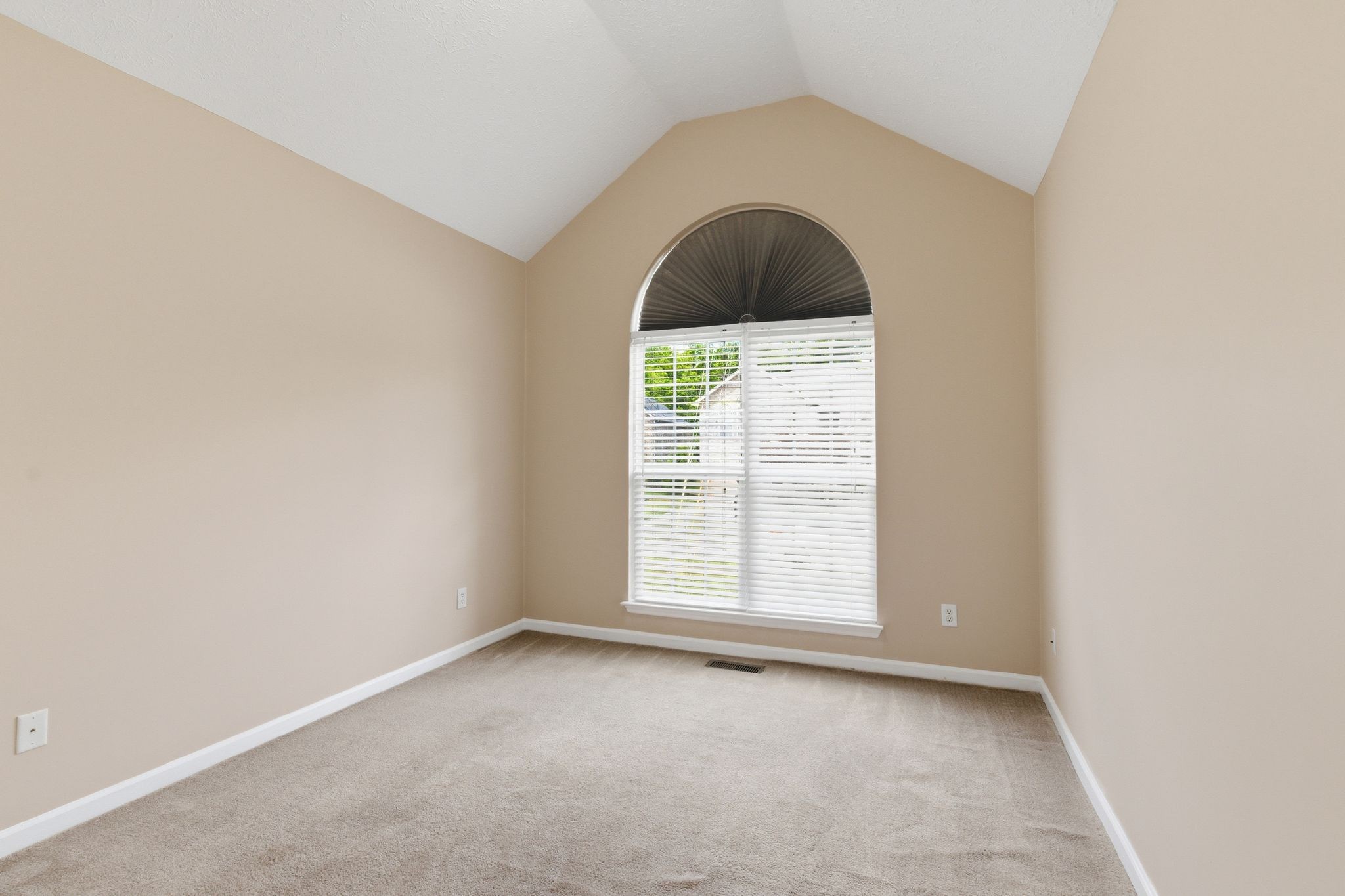 7305 Smokey Hill Road Antioch TN 37013