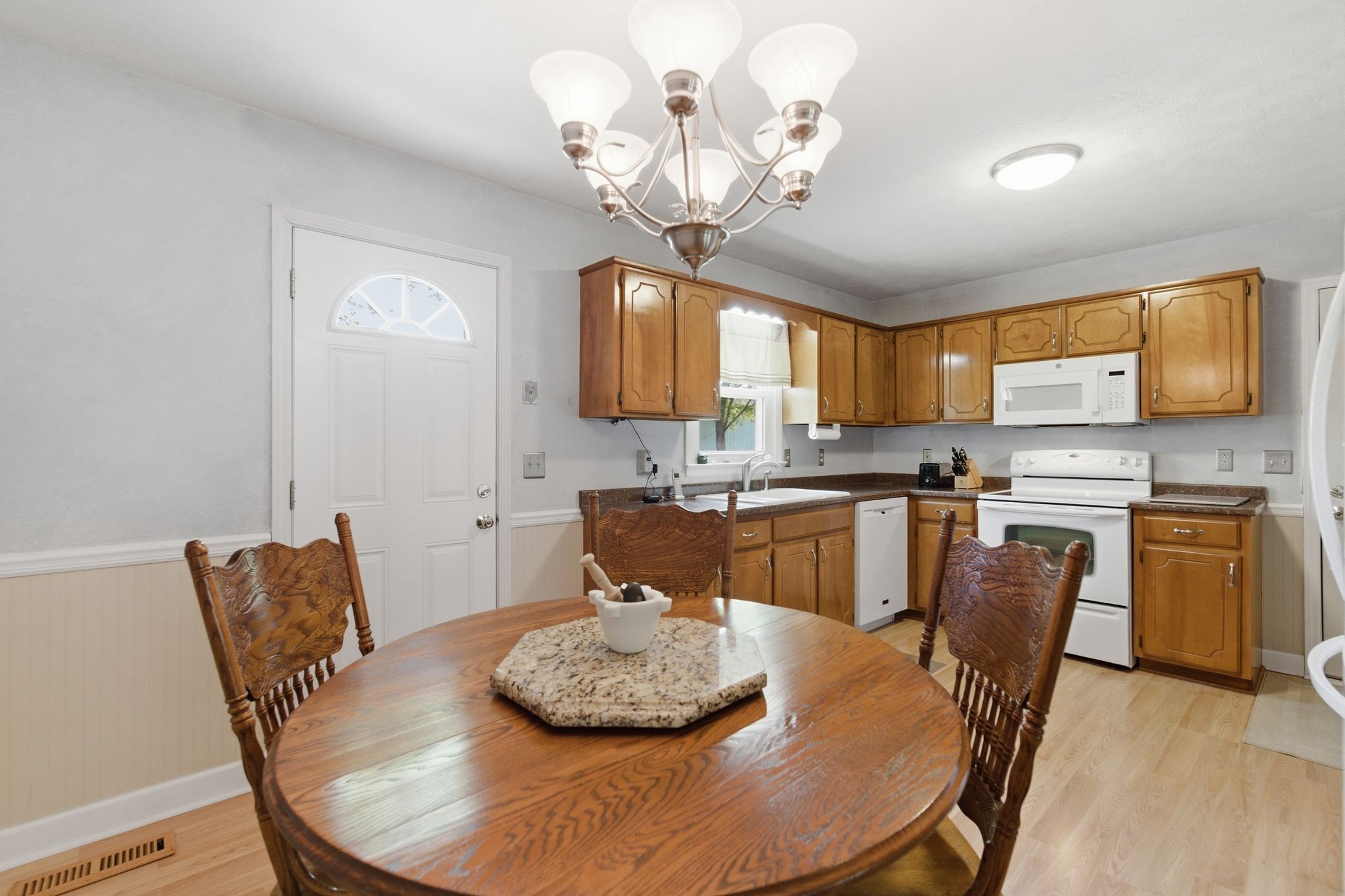 1606 Windy Meadow Drive Christiana TN 37037