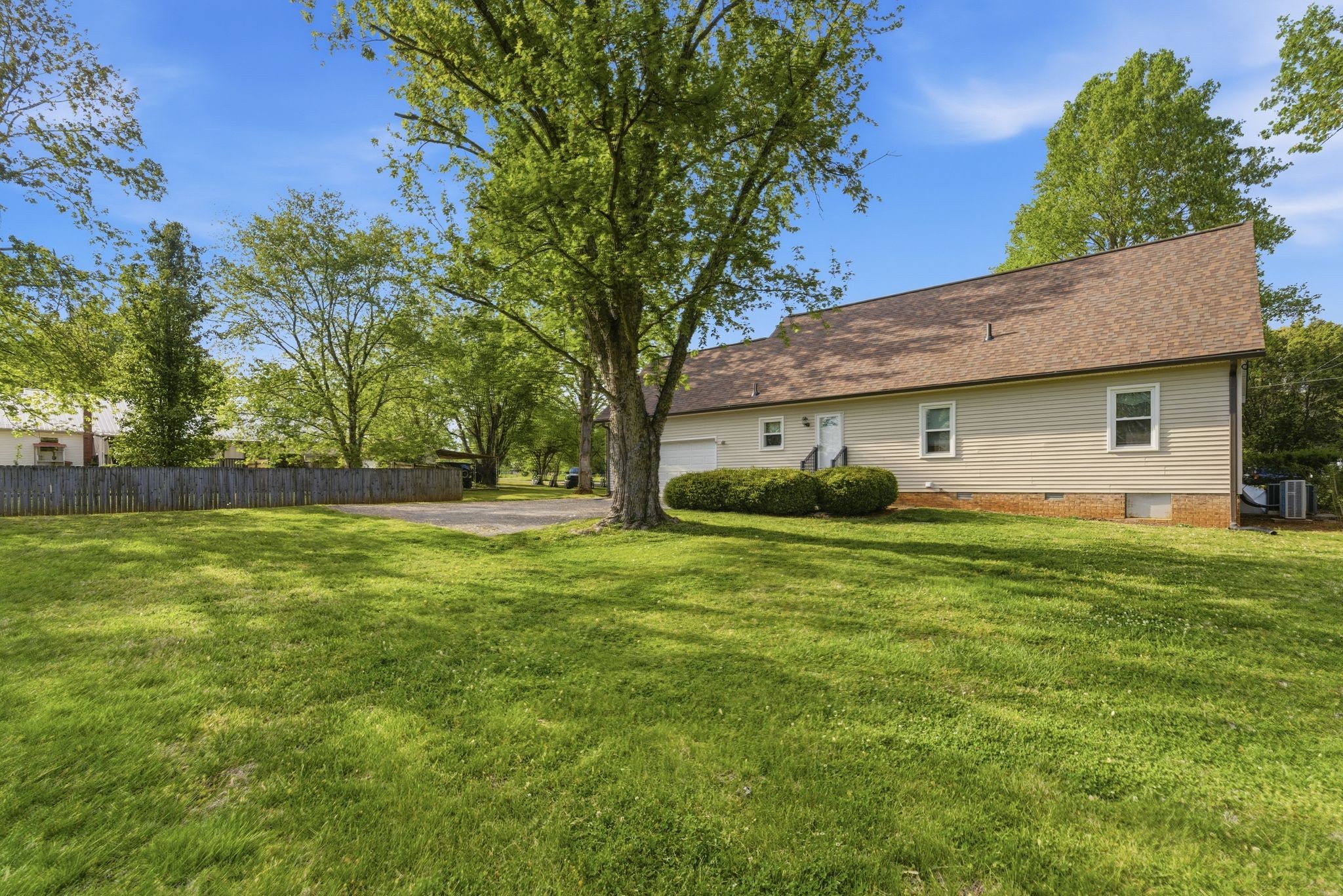 1606 Windy Meadow Drive Christiana TN 37037