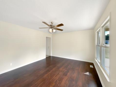 512 Pointer Lane Clarksville TN 37042
