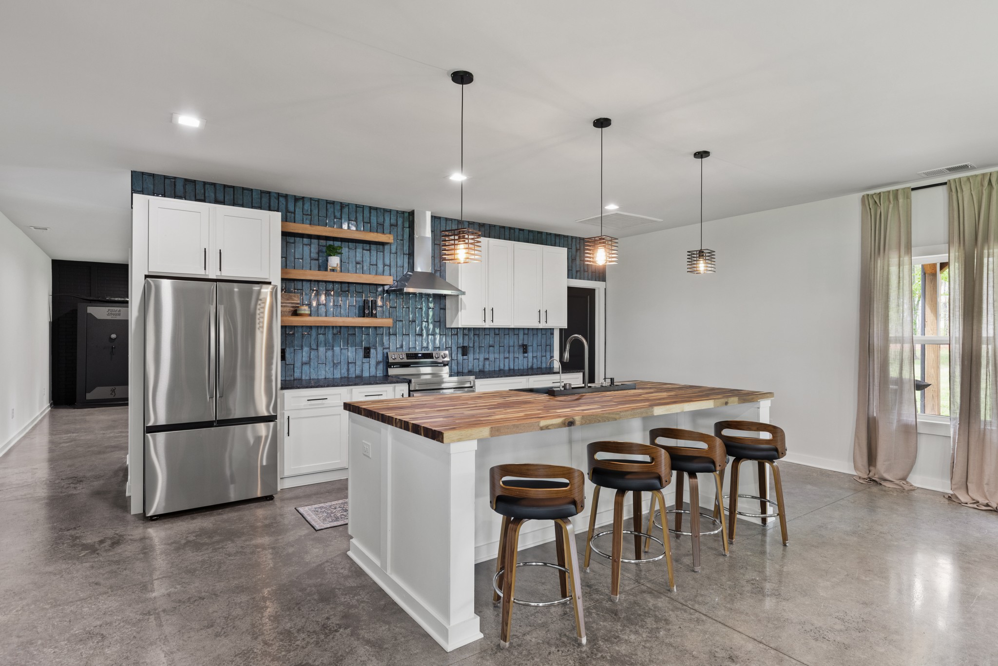 7909 Bill Moss Road White House TN 37188