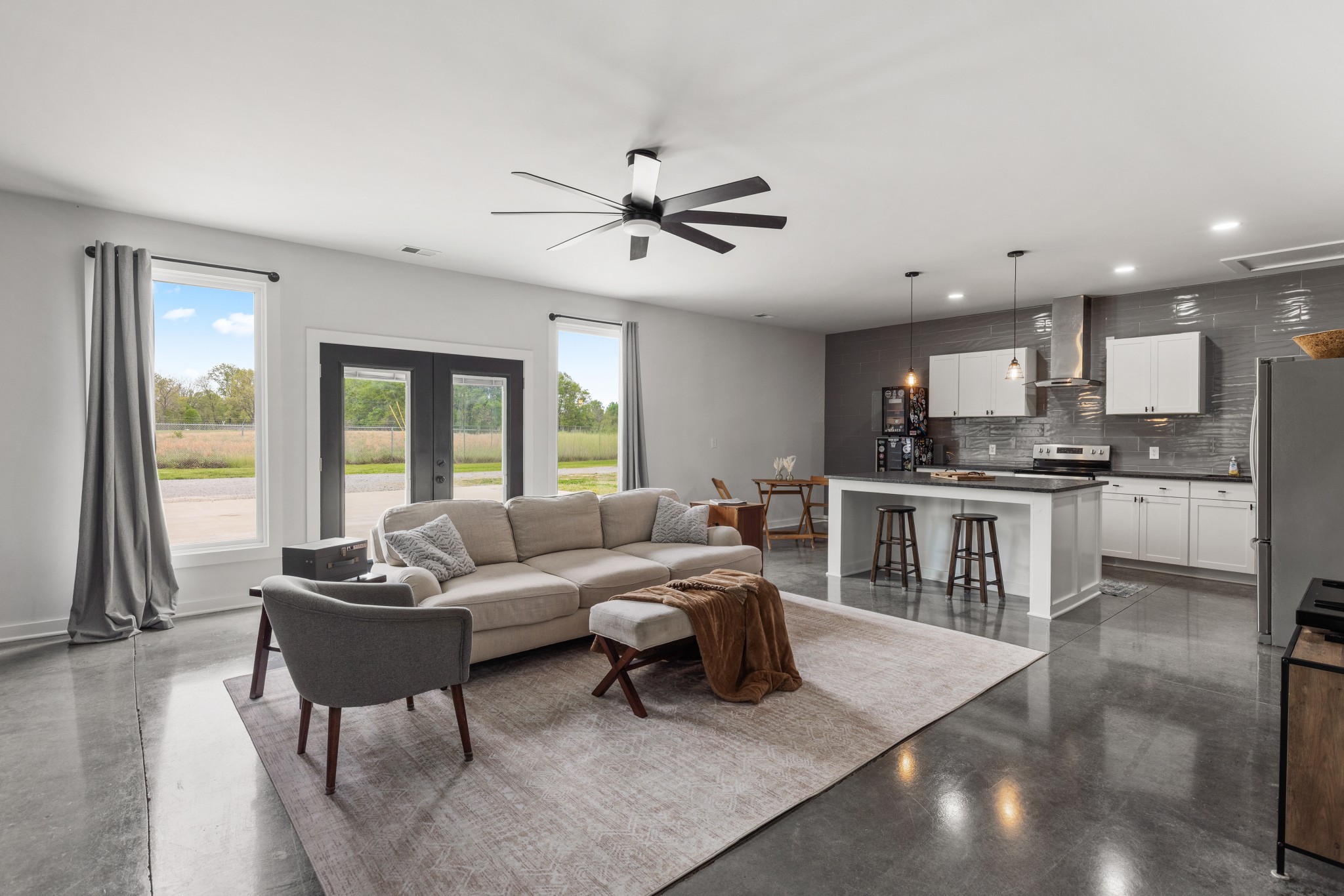 7909 Bill Moss Road White House TN 37188