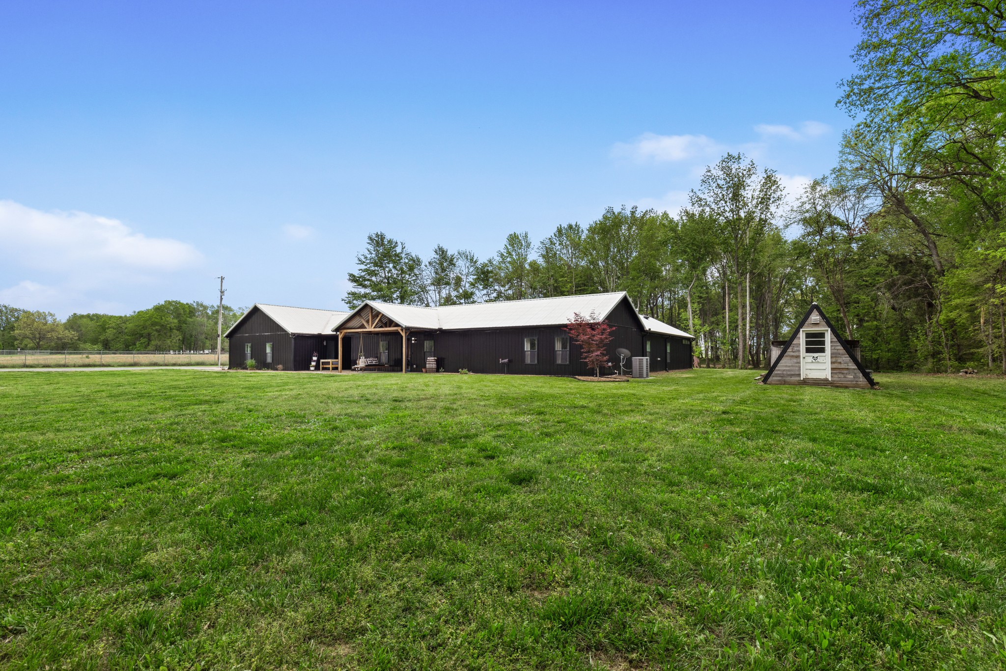 7909 Bill Moss Road White House TN 37188