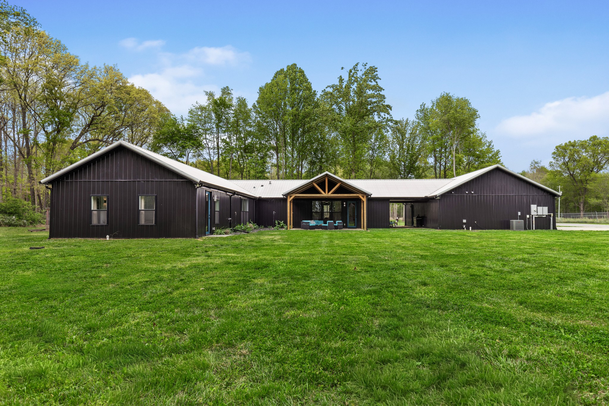 7909 Bill Moss Road White House TN 37188