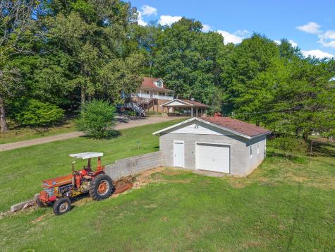124 Norris Hancock Road Big Rock TN 37023