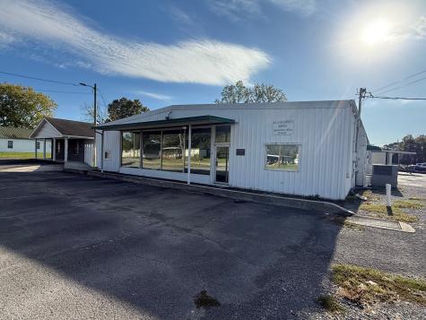 704 S Washington Street Tullahoma TN 37388