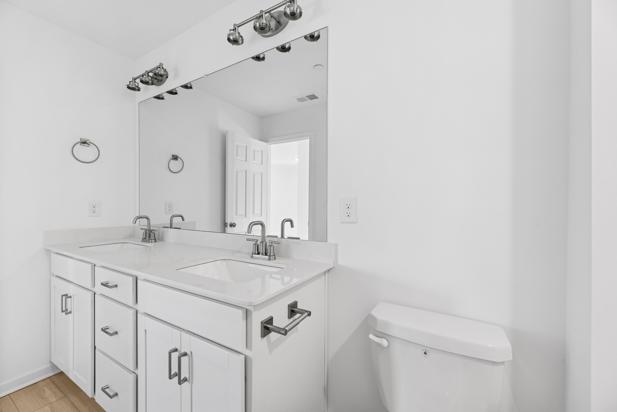 3143 Rolling Brook Drive Columbia TN 38401