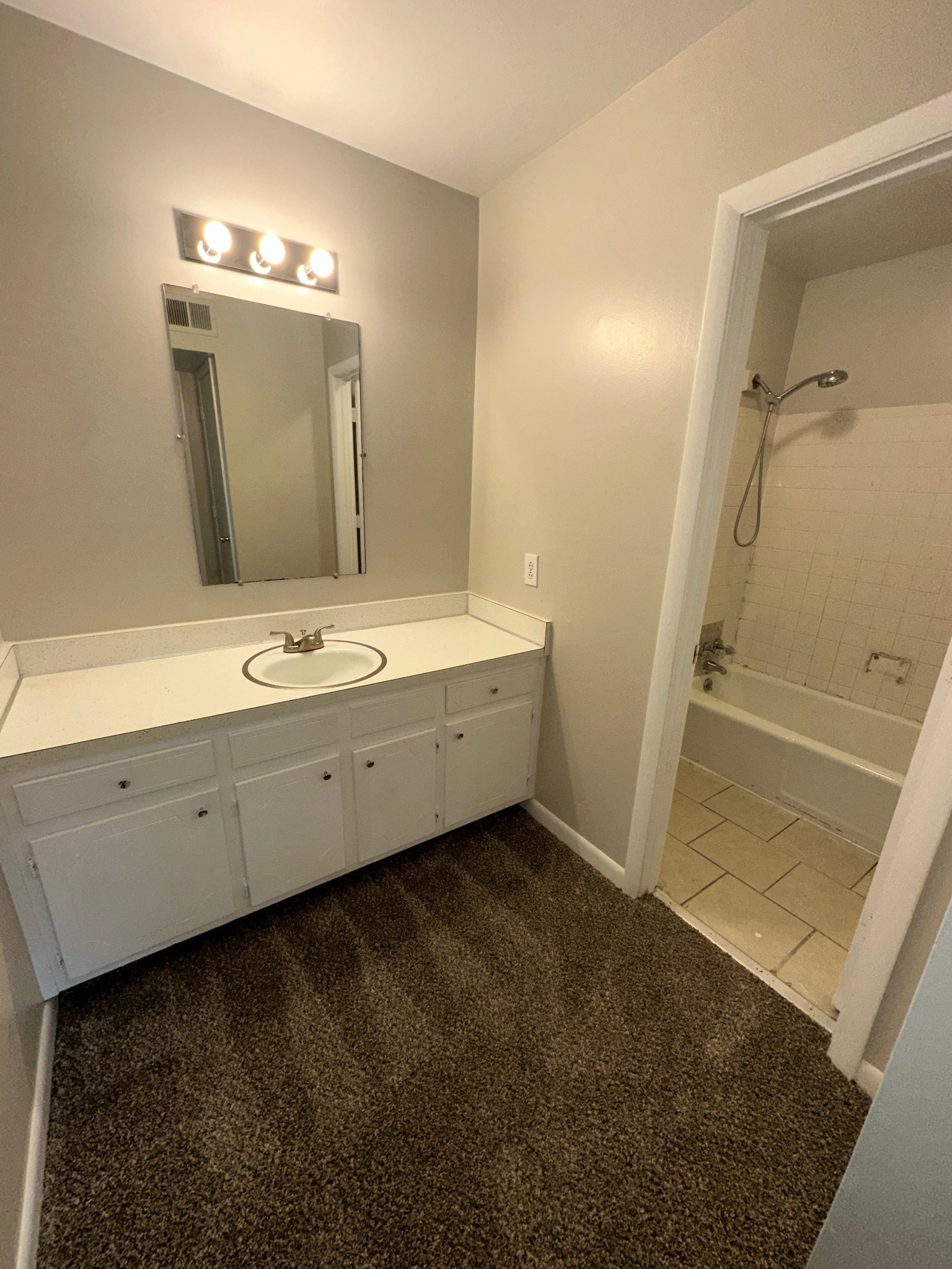 370 Wallace Road Nashville TN 37211