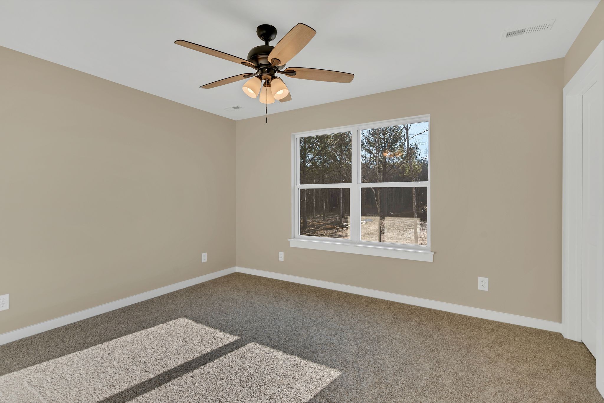 211 Beechwood Court, W Pegram TN 37143