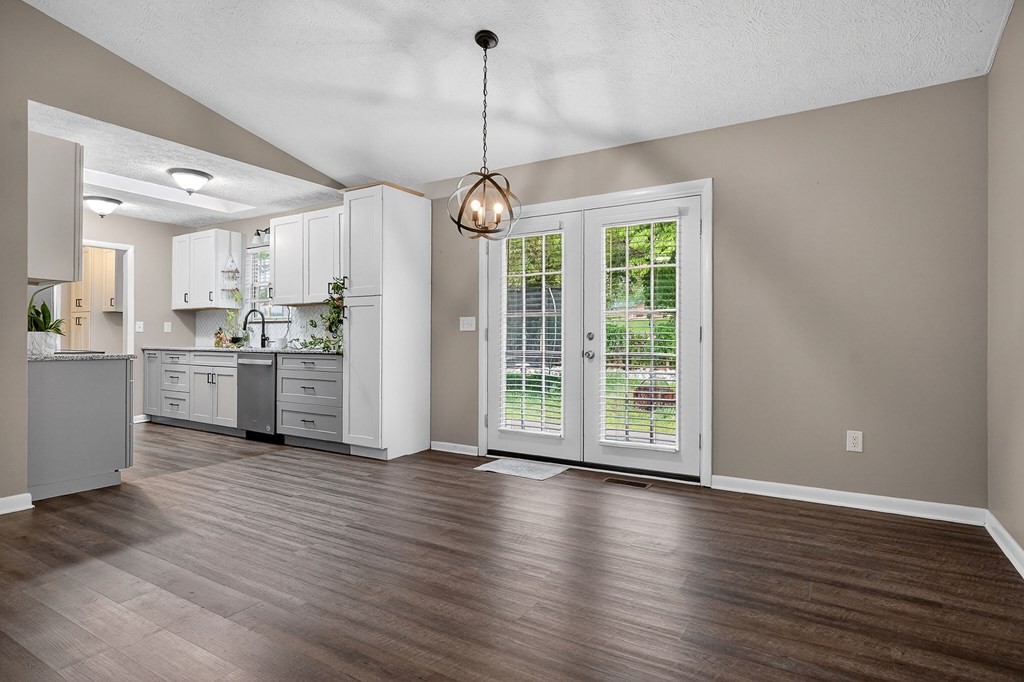 3702 Bartlett Drive Cookeville TN 38506