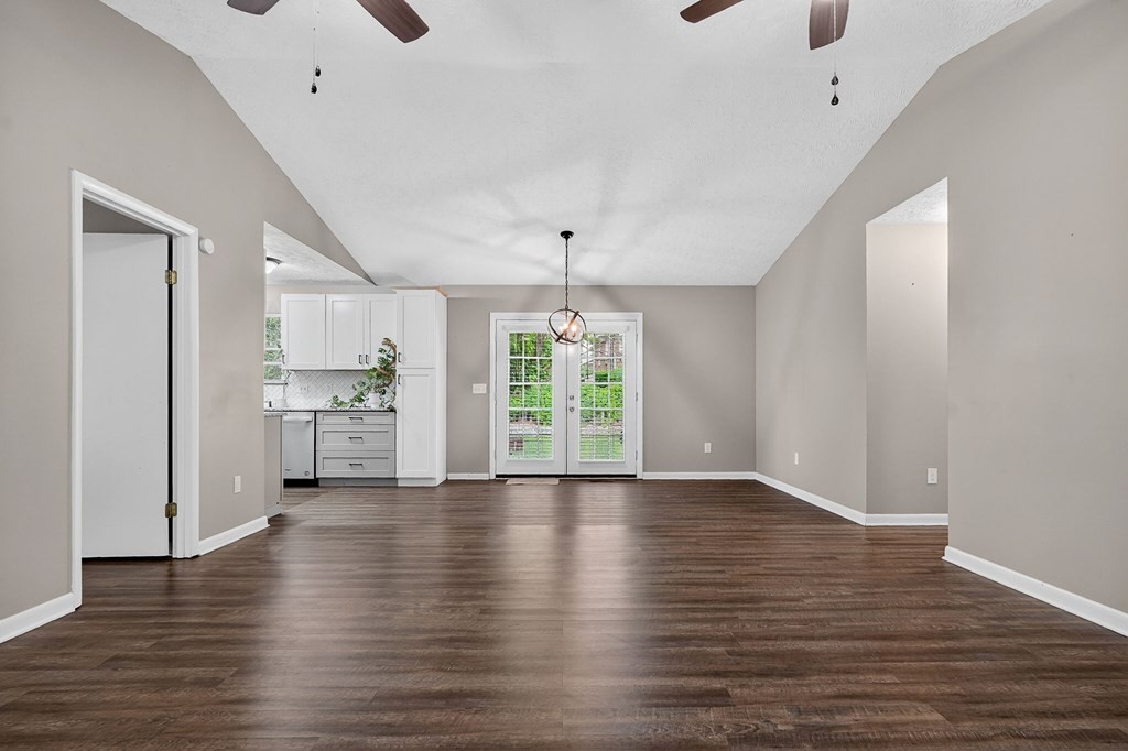 3702 Bartlett Drive Cookeville TN 38506