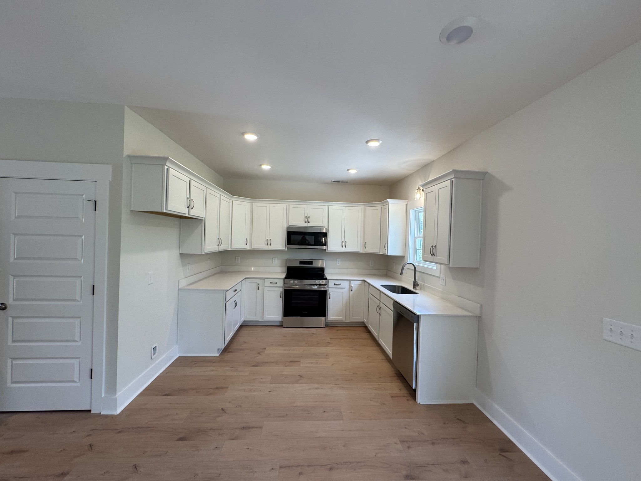 554 Charleston Cove Way Clarksville TN 37043