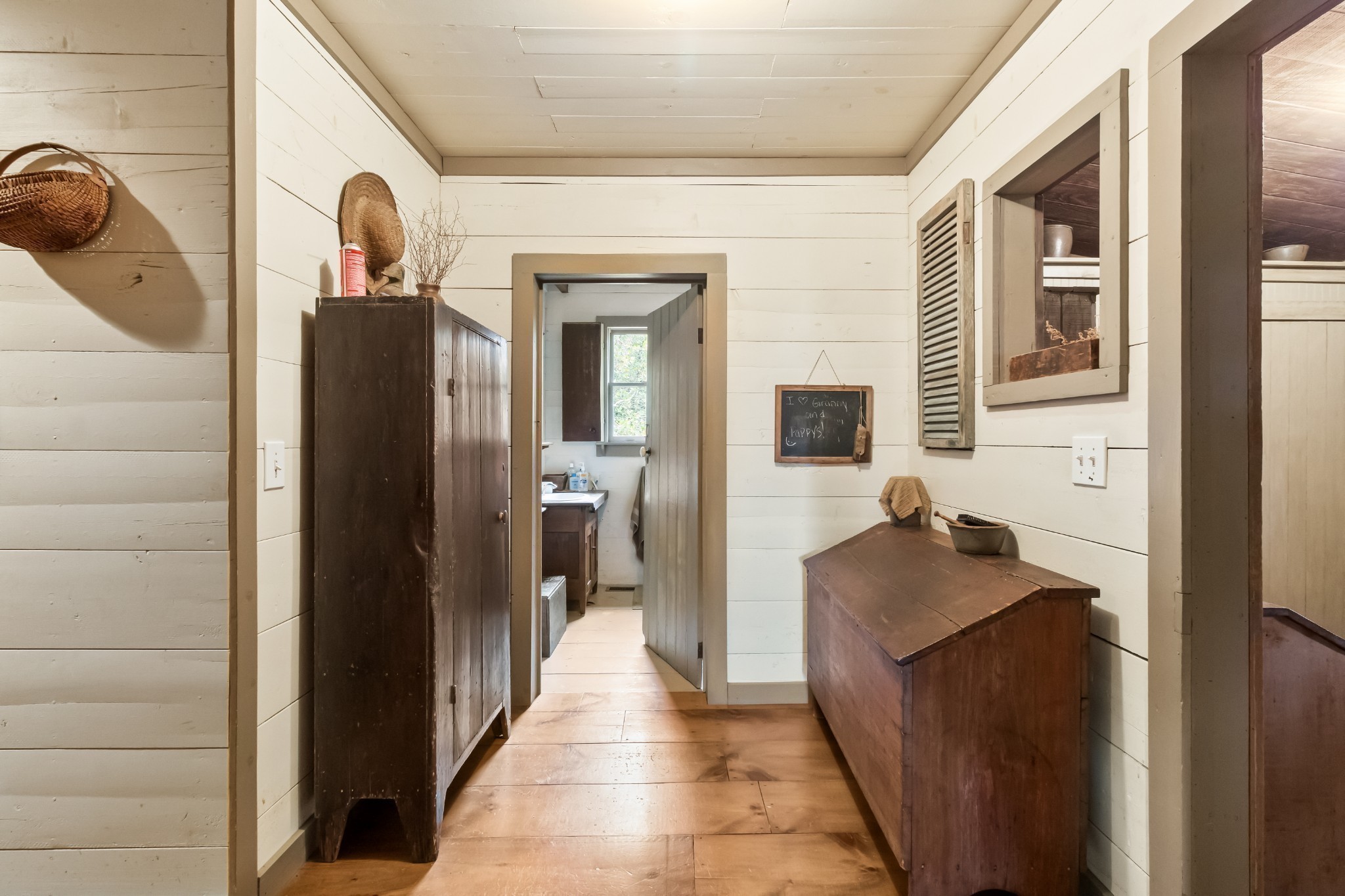 1926 Oak Plains Road Ashland City TN 37015