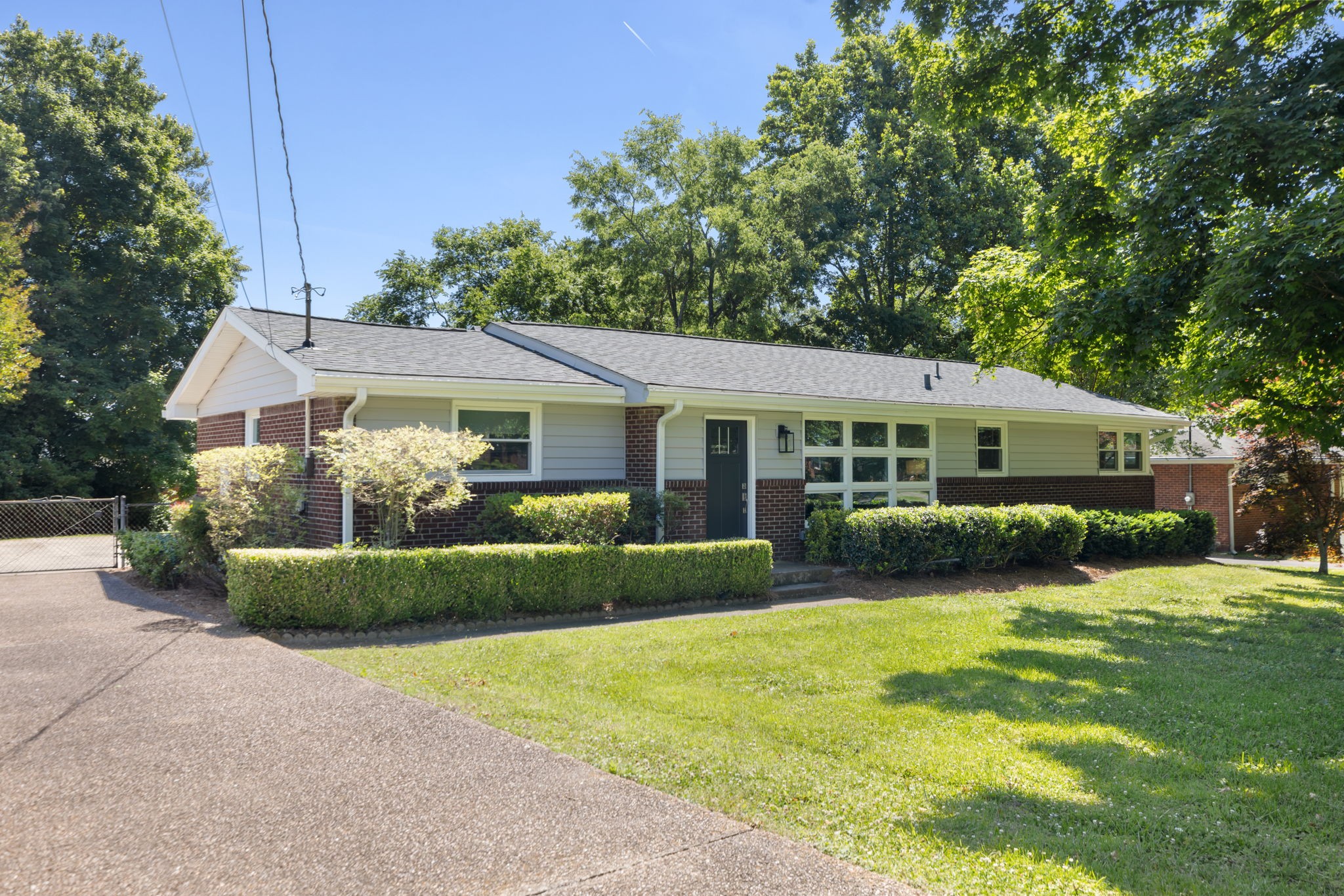 5002 Churchill Drive Nashville TN 37211