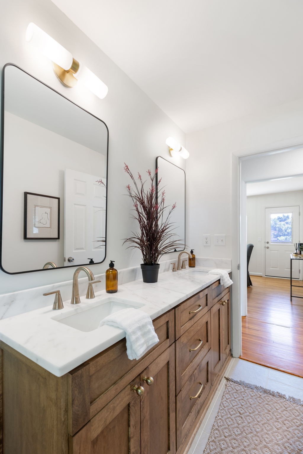 5002 Churchill Drive Nashville TN 37211