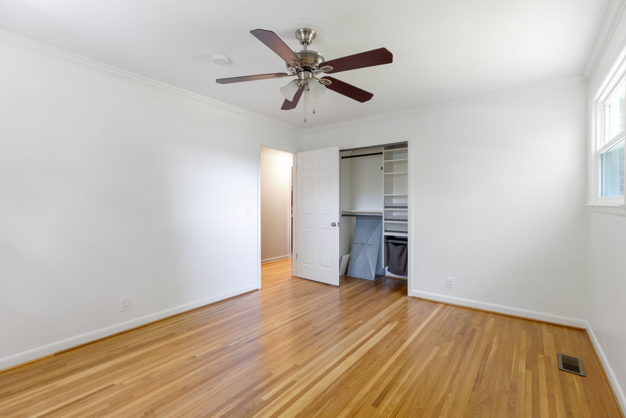 5002 Churchill Drive Nashville TN 37211