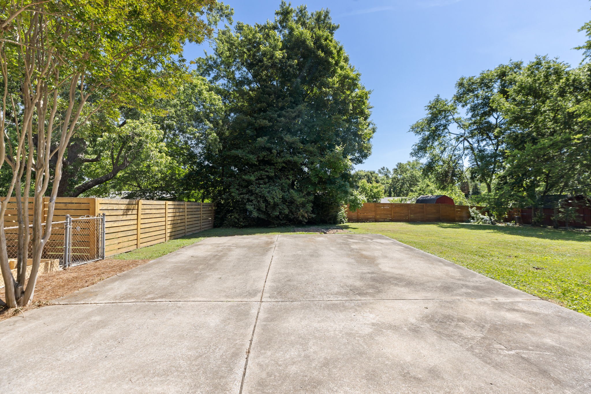 5002 Churchill Drive Nashville TN 37211