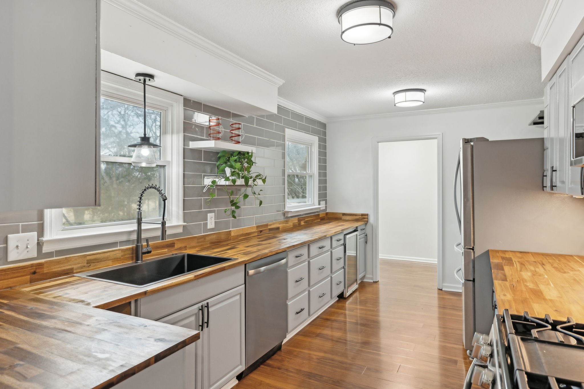 2536 Somerset Drive Nashville TN 37217