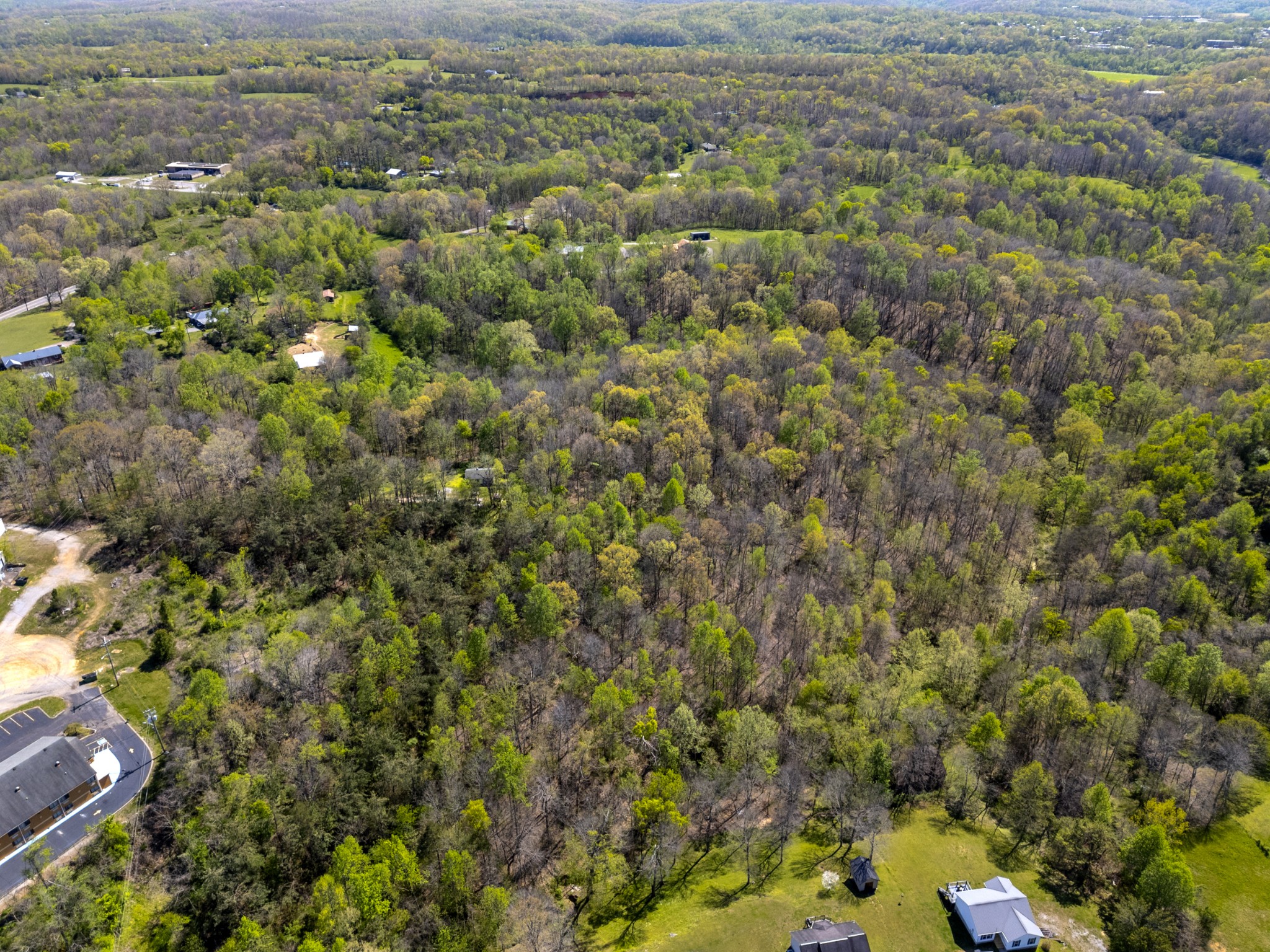 661 Highway 100 Centerville TN 37033