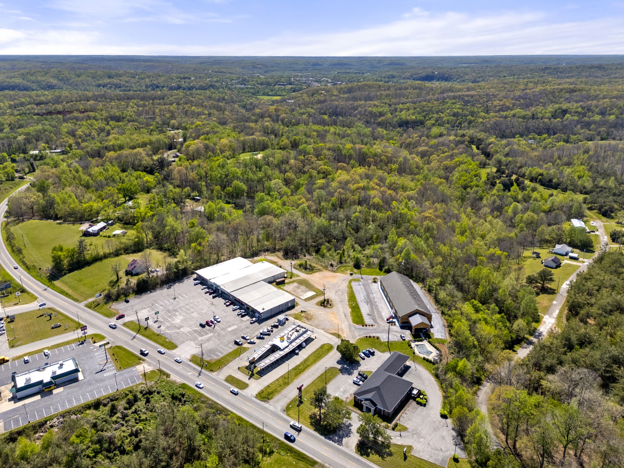 661 Highway 100 Centerville TN 37033