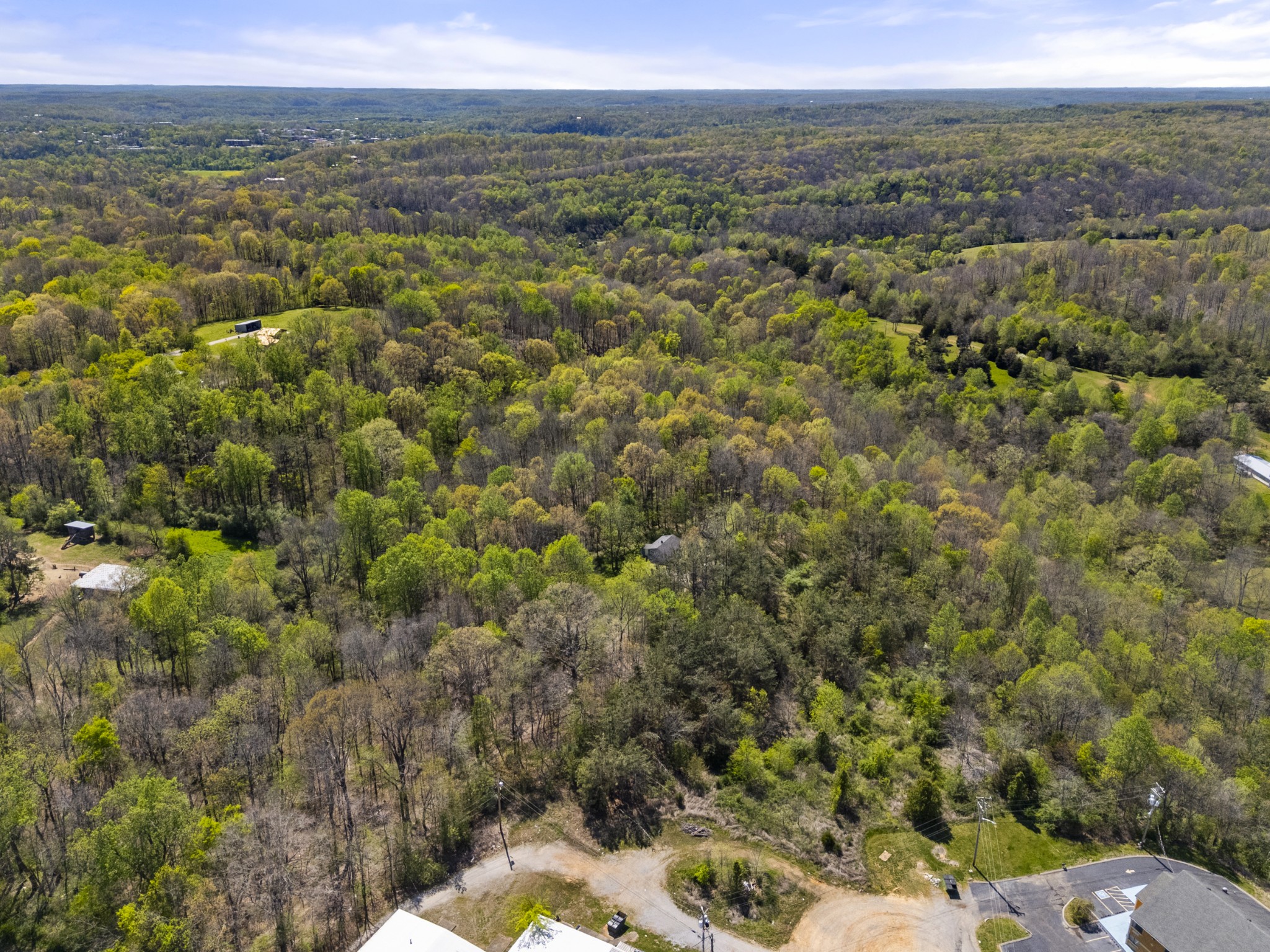 661 Highway 100 Centerville TN 37033