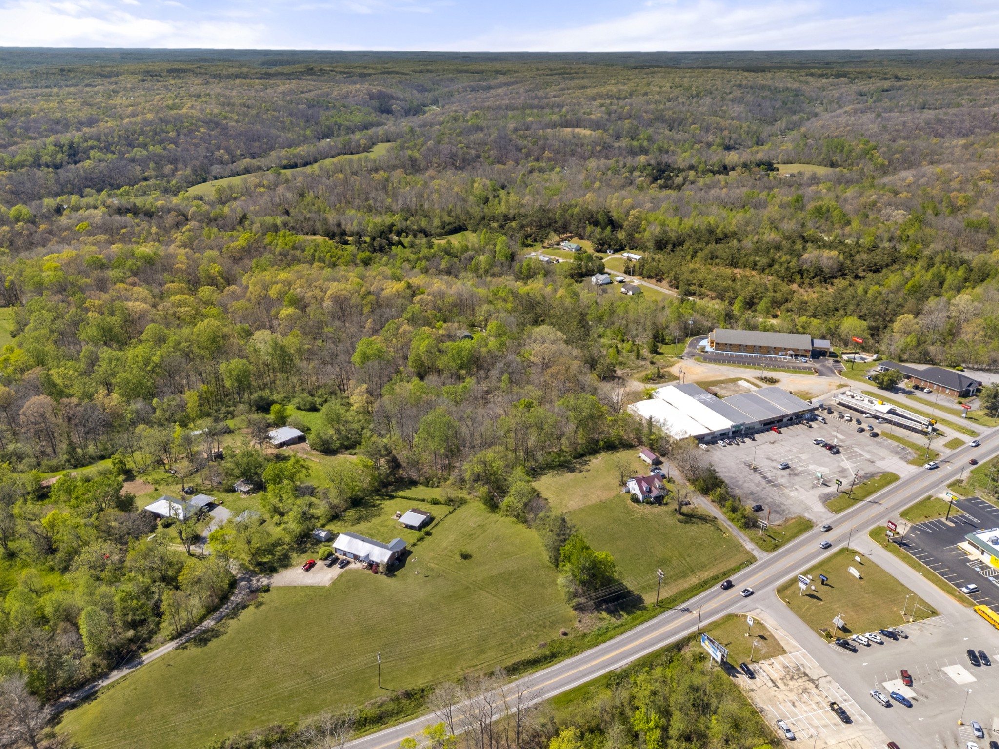 661 Highway 100 Centerville TN 37033
