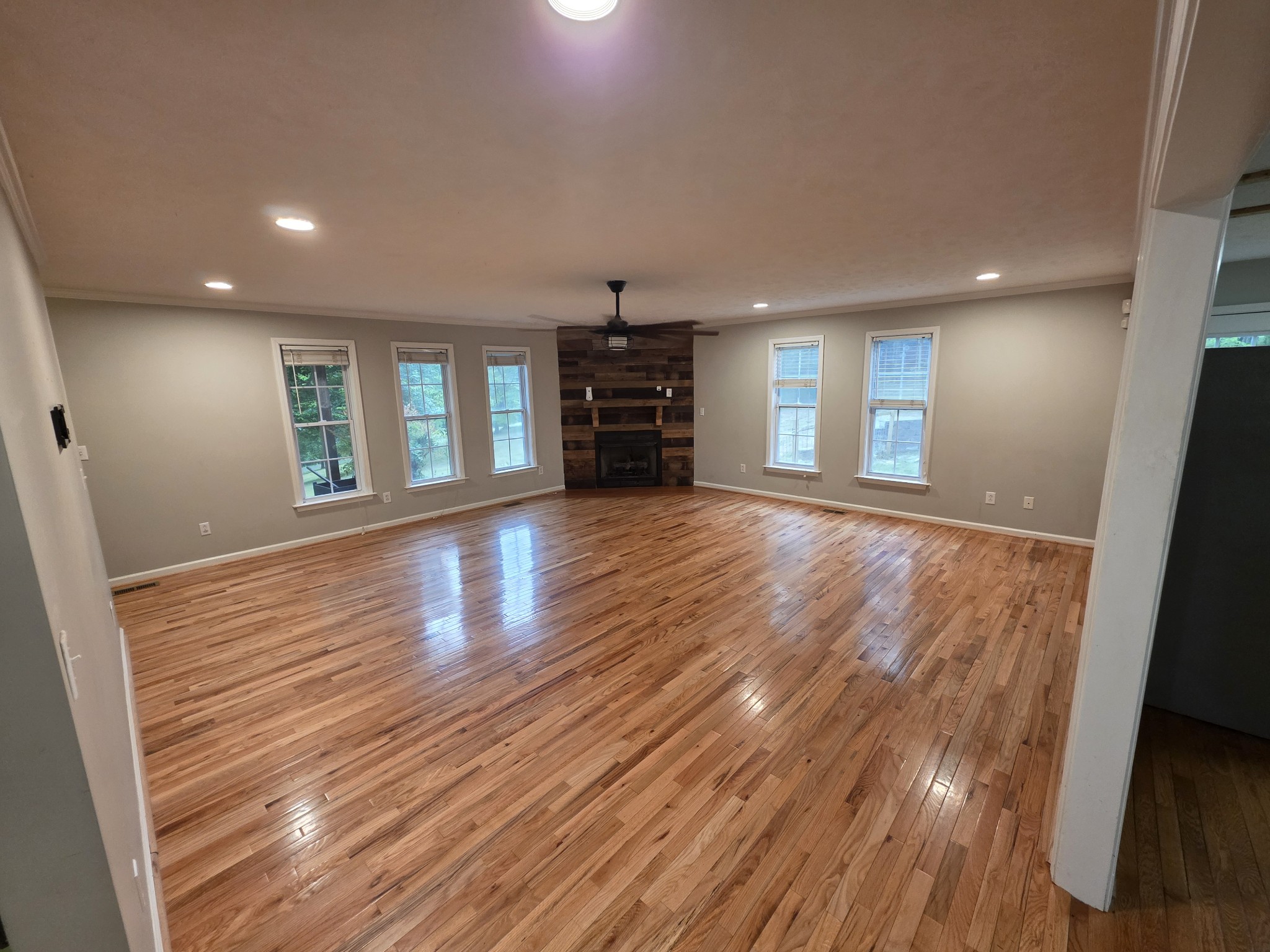 1200 Dawson Road White Bluff TN 37187