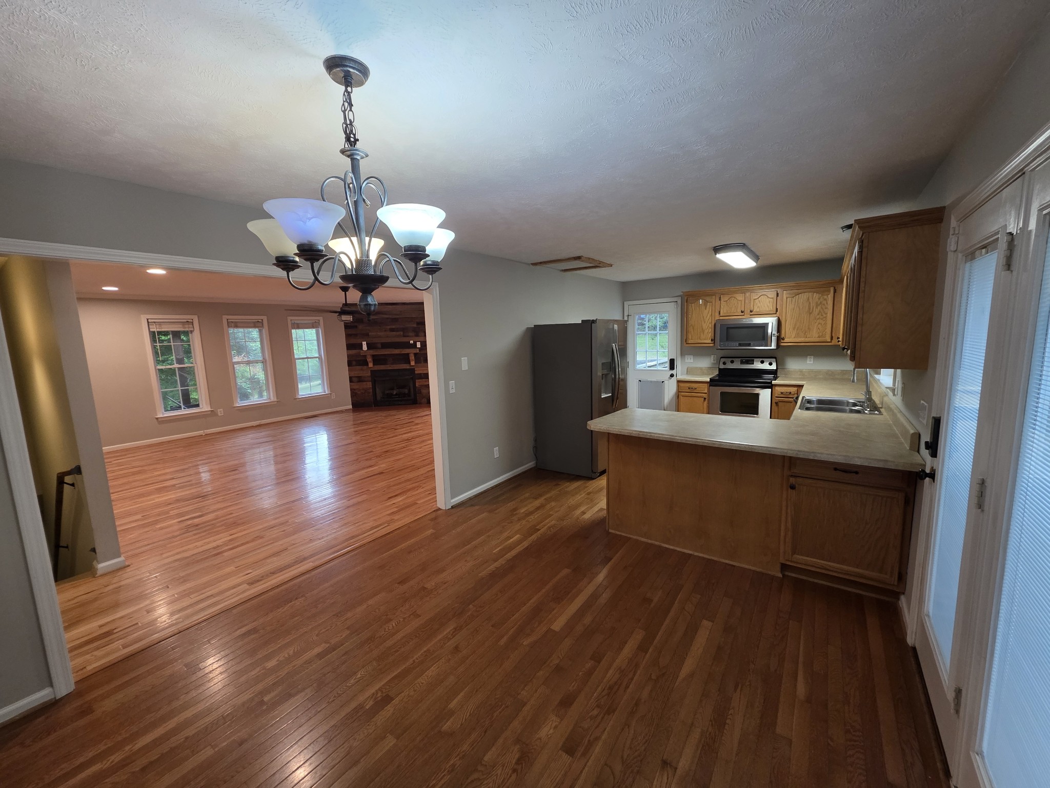 1200 Dawson Road White Bluff TN 37187