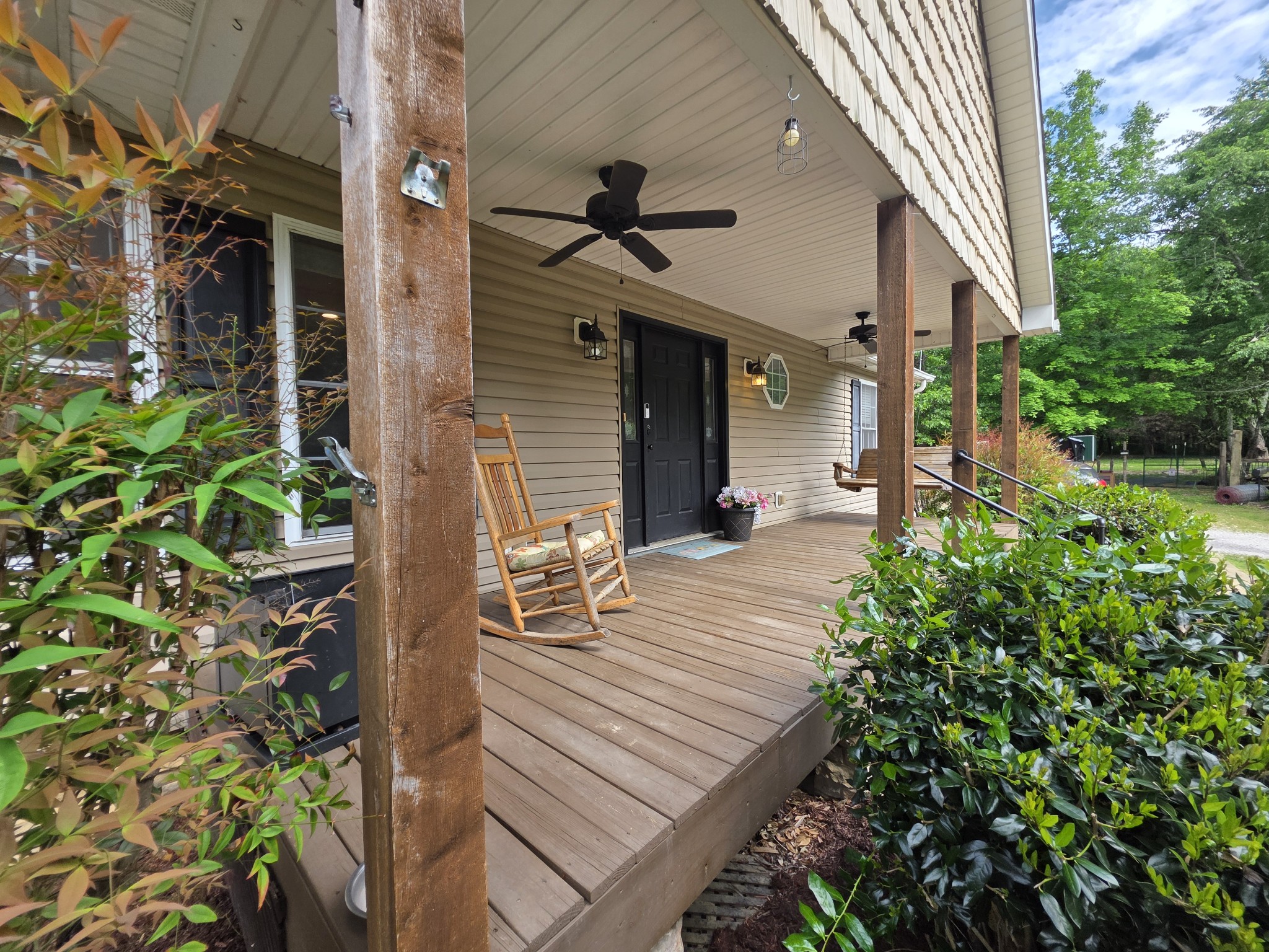 1200 Dawson Road White Bluff TN 37187