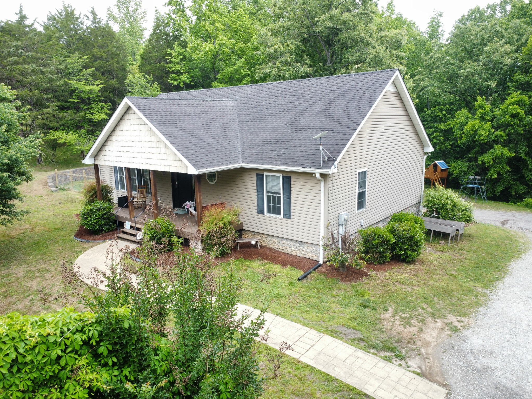 1200 Dawson Road White Bluff TN 37187