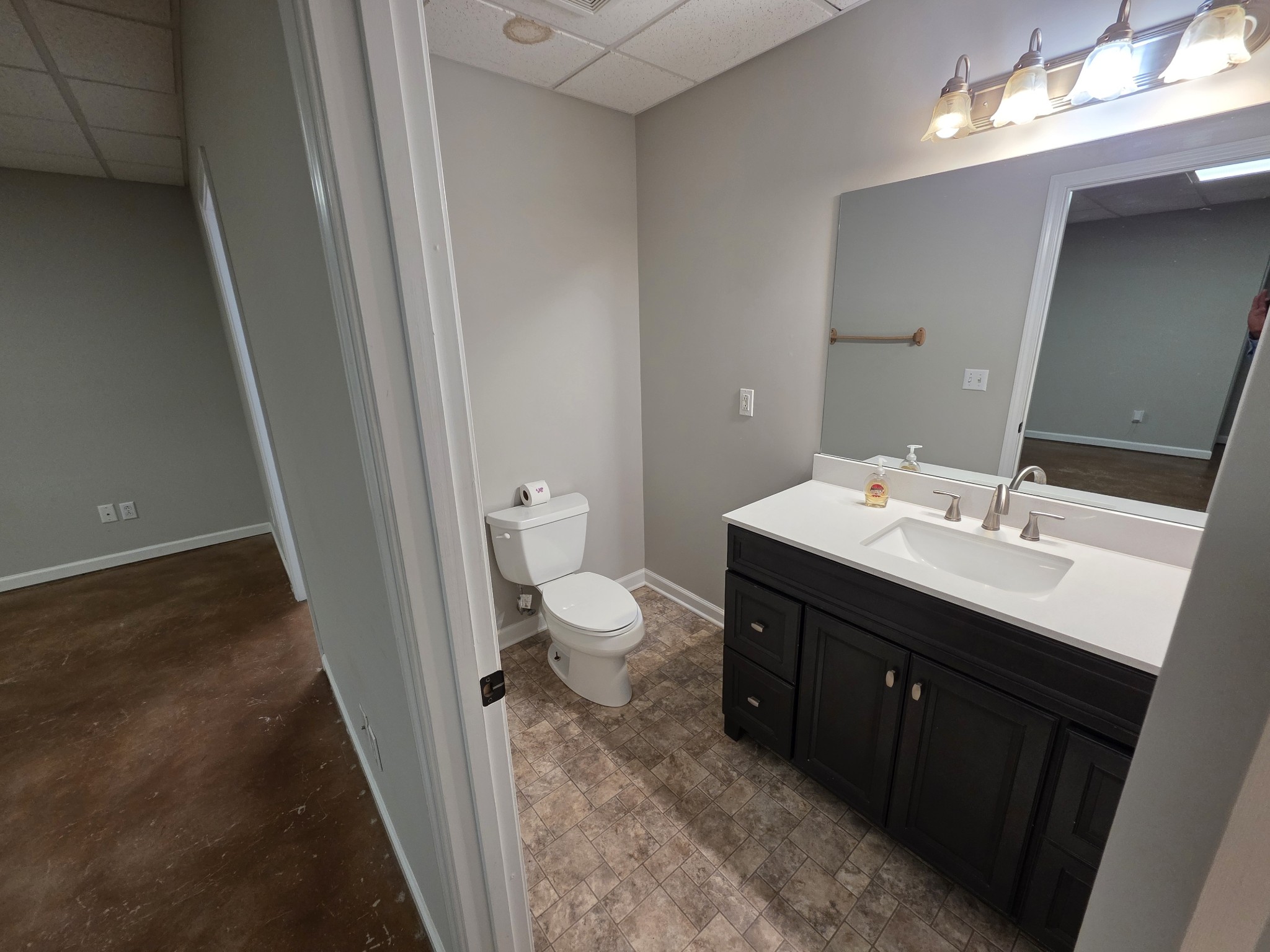 1200 Dawson Road White Bluff TN 37187