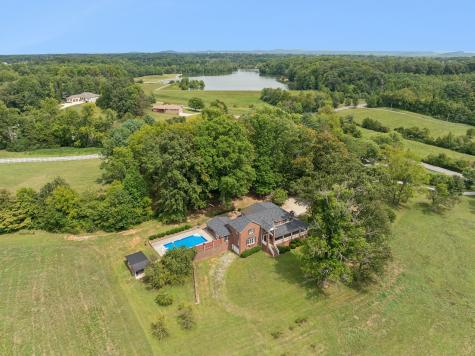 2085 Buffalo Valley Road Cookeville TN 38501