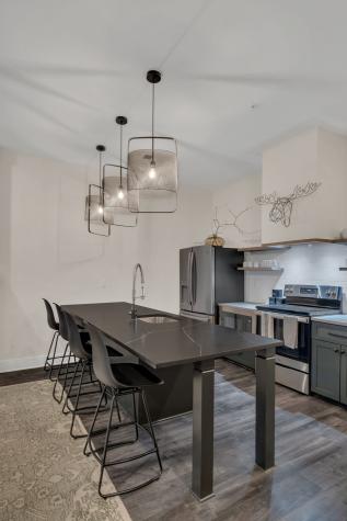 1012a 18th Avenue, S Nashville TN 37212