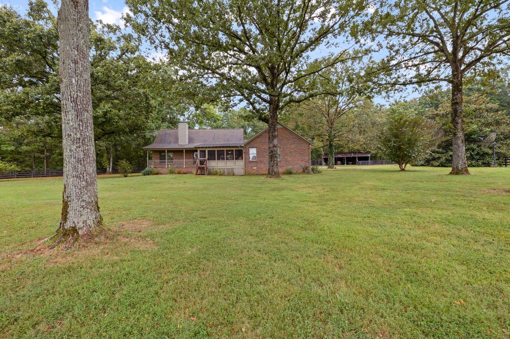 5010 John Lee Johnson Road Columbia TN 38401