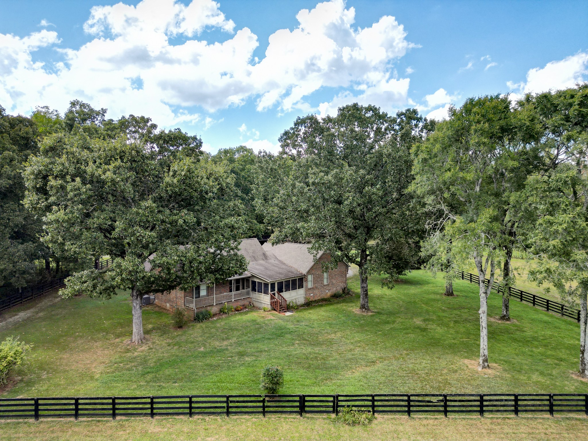 5010 John Lee Johnson Road Columbia TN 38401