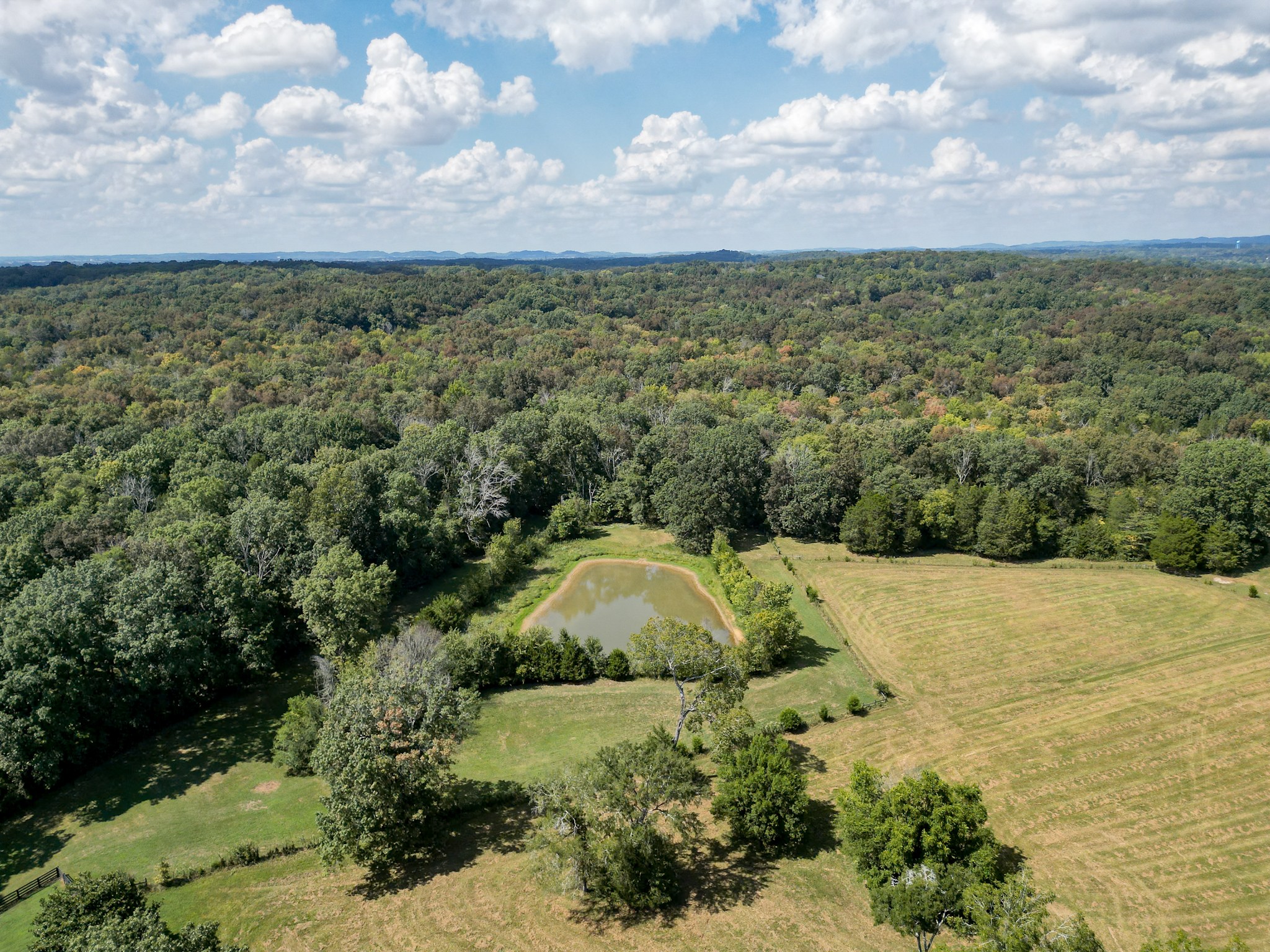 5010 John Lee Johnson Road Columbia TN 38401
