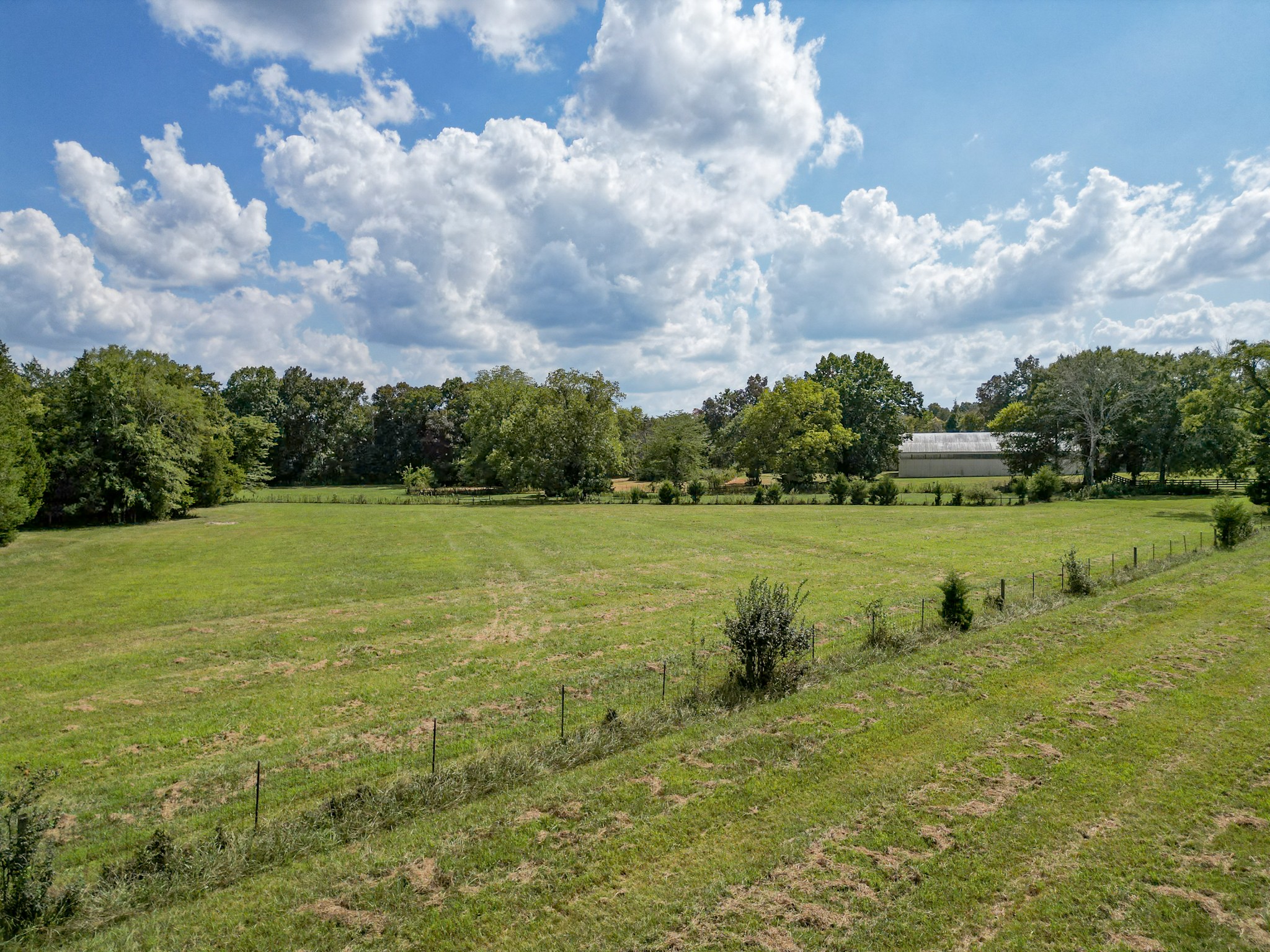 5010 John Lee Johnson Road Columbia TN 38401