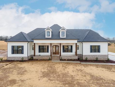 1036 Peyton Place Columbia TN 38401