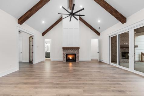 1036 Peyton Place Columbia TN 38401