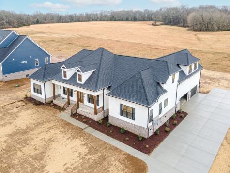 1036 Peyton Place Columbia TN 38401
