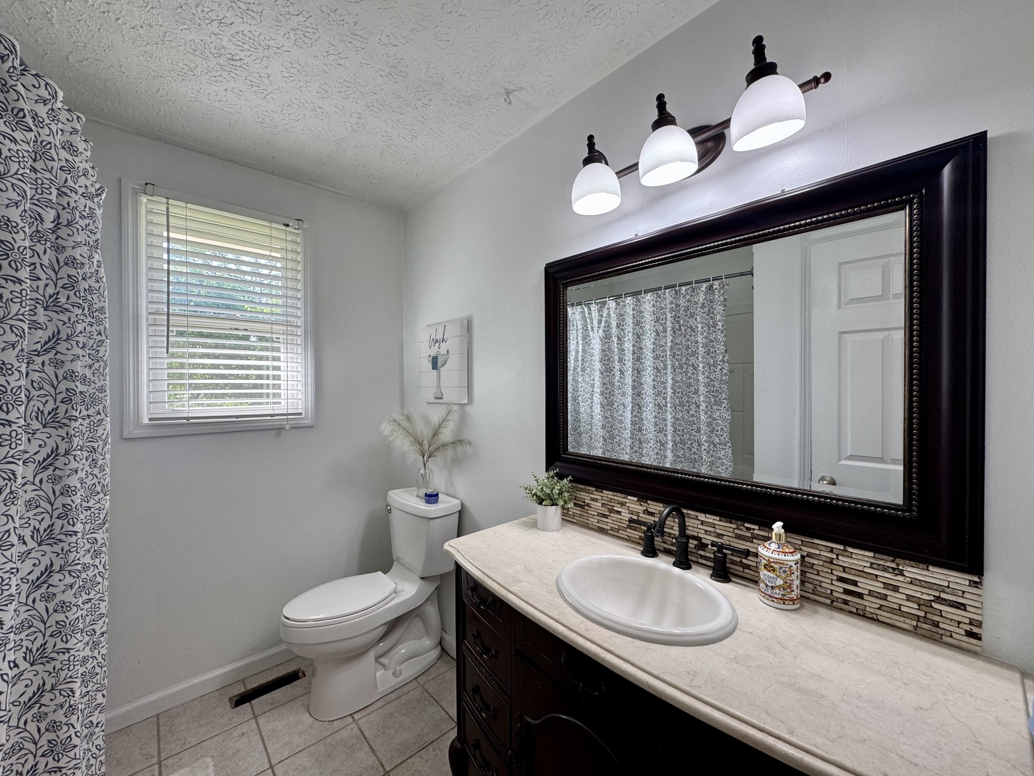 1196 Windsor Circle Lyles TN 37098