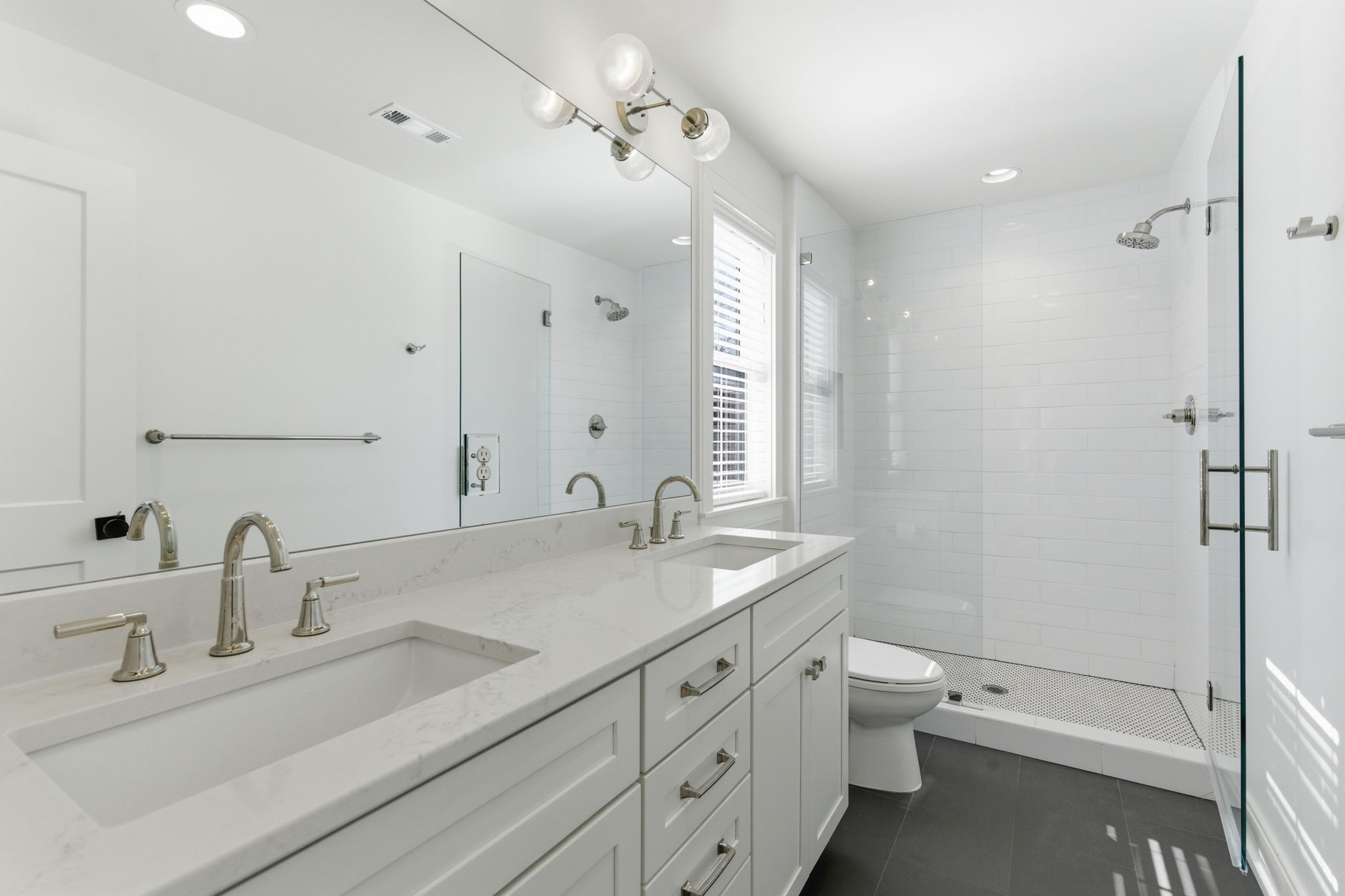 1207 Sweetbriar Avenue Nashville TN 37212