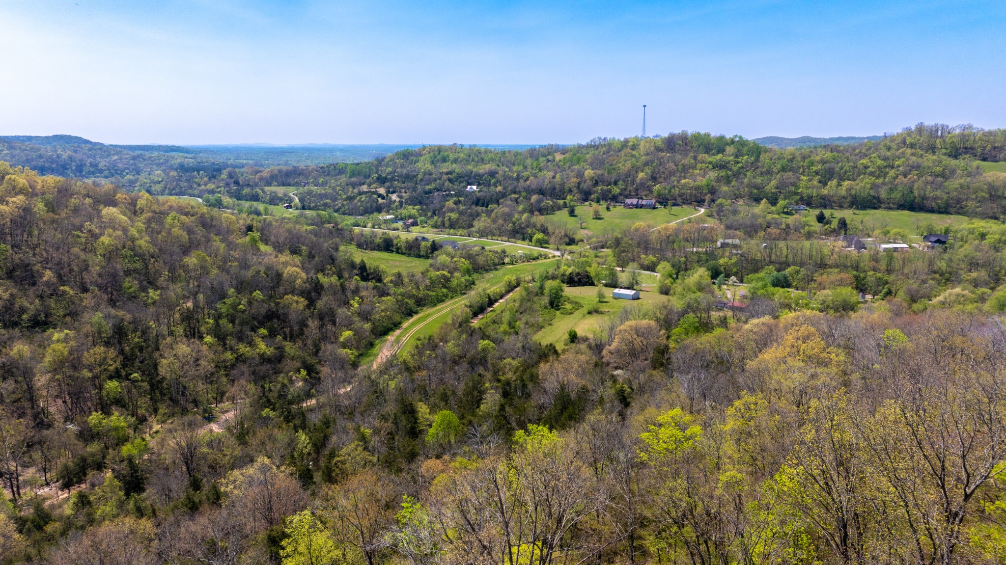 510 Rogues Fork Road Bethpage TN 37022