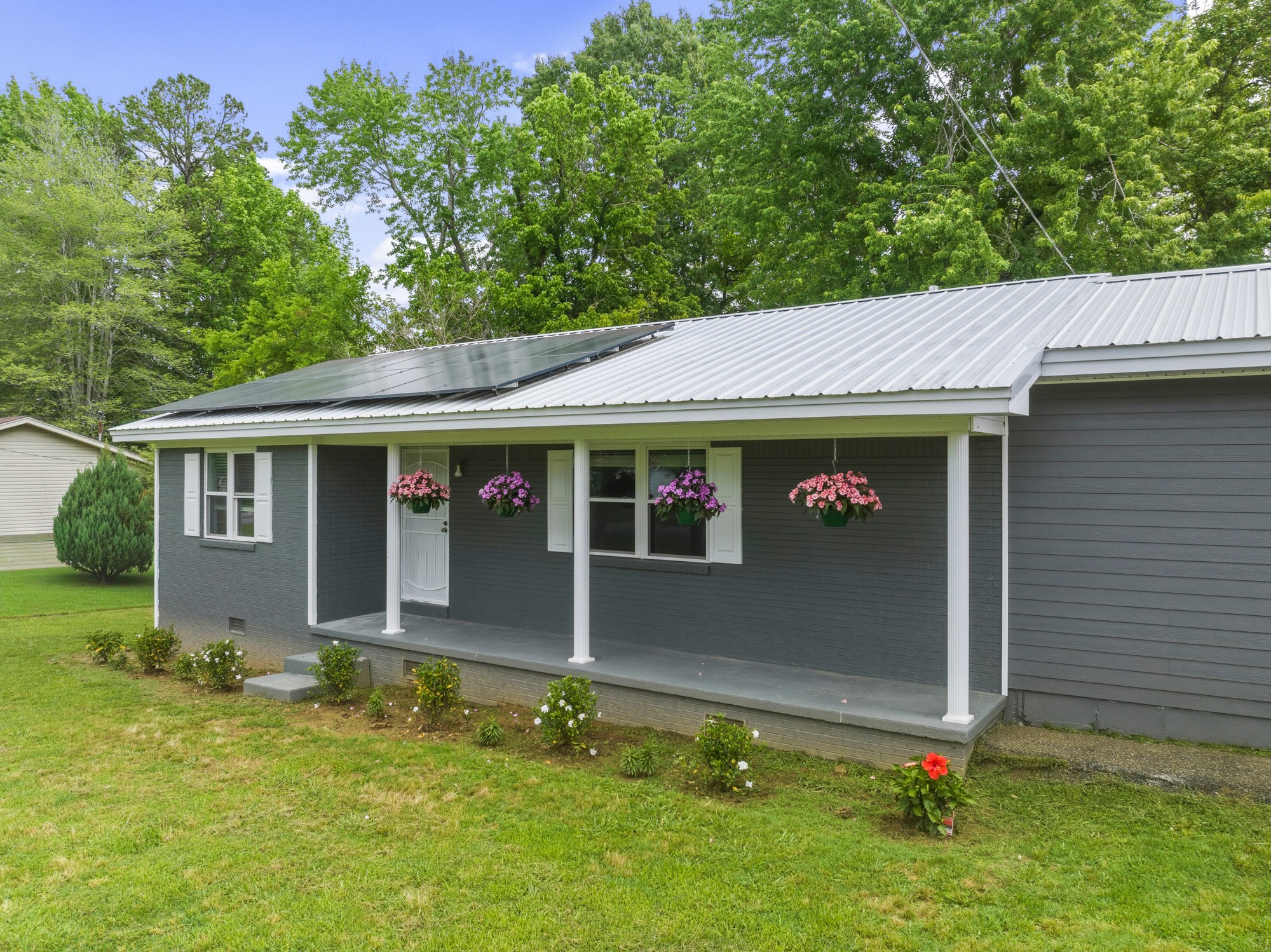 767 Georgia Ave, S Parsons TN 38363