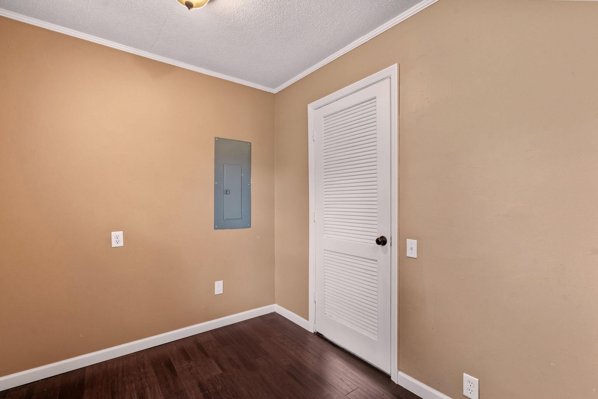 3005 Pine Drive, NE Cleveland TN 37312