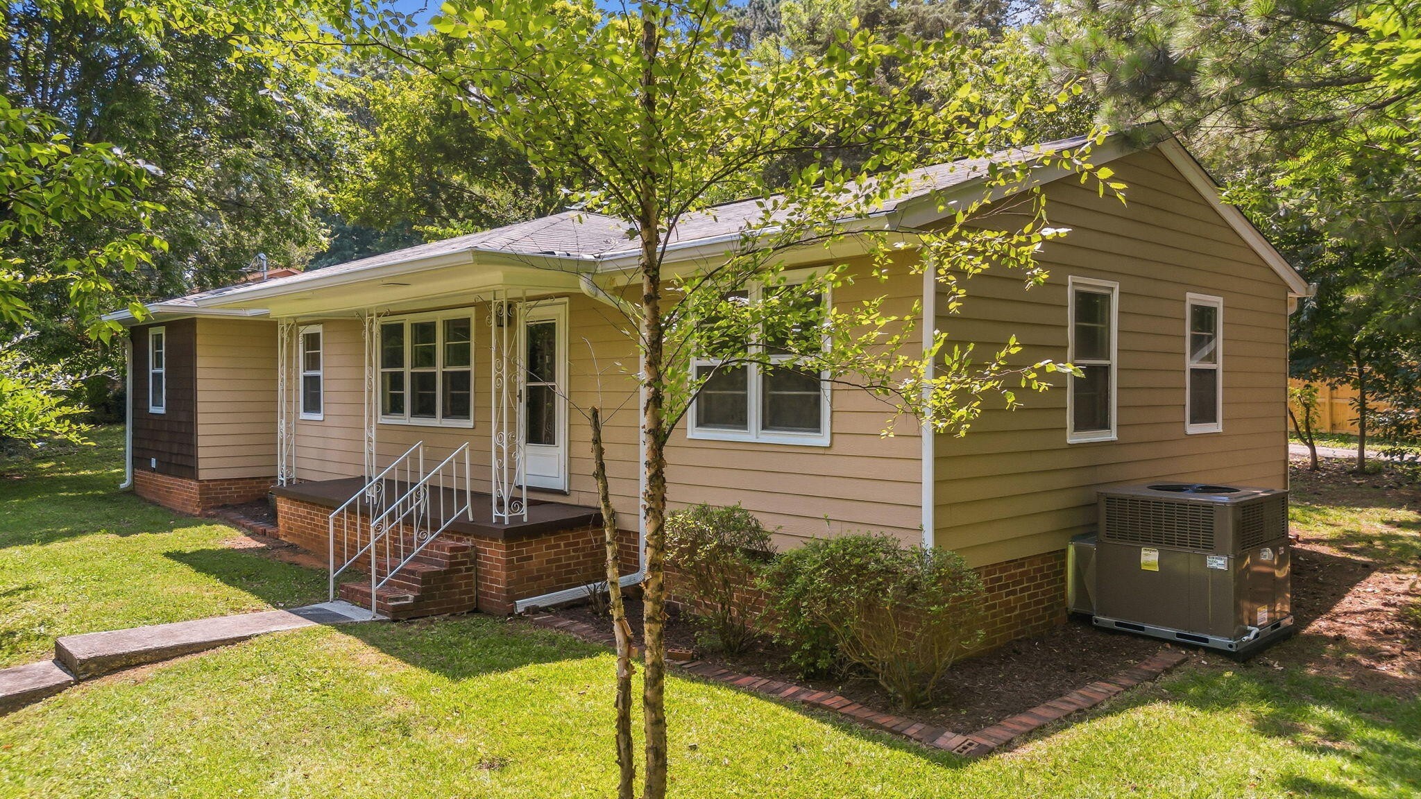 3005 Pine Drive, NE Cleveland TN 37312