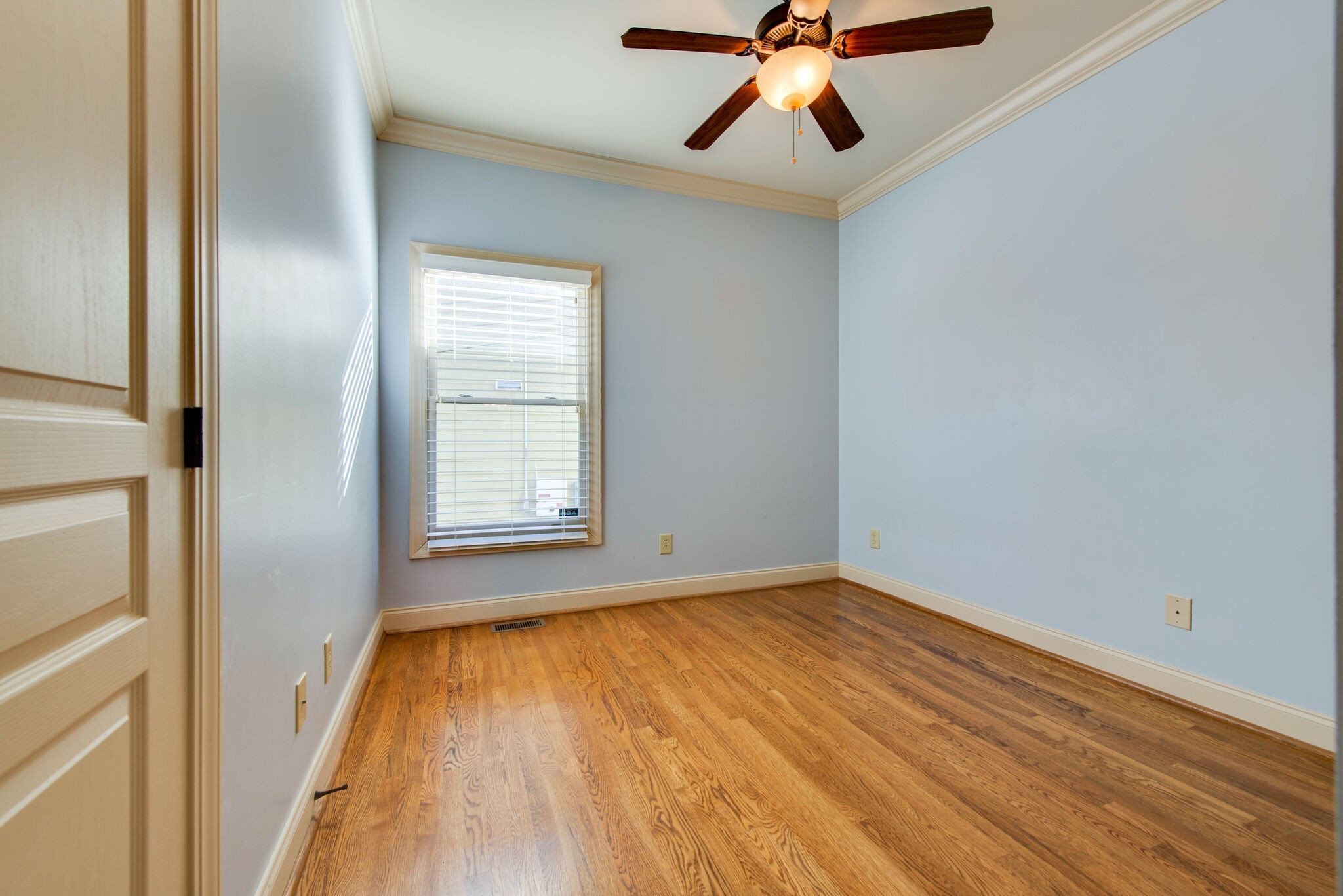 1606 Boscobel Street Nashville TN 37206
